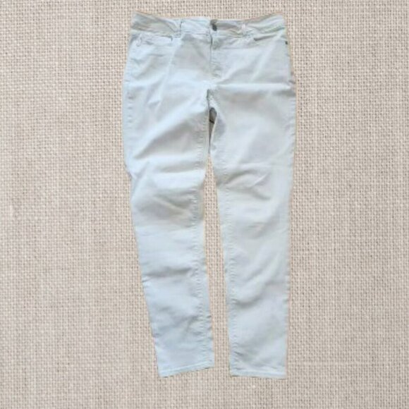 Est.1946 Denim - Est.1946 Denim Light Tan Straight Leg Jeans in Size 12 Mid-Rise
